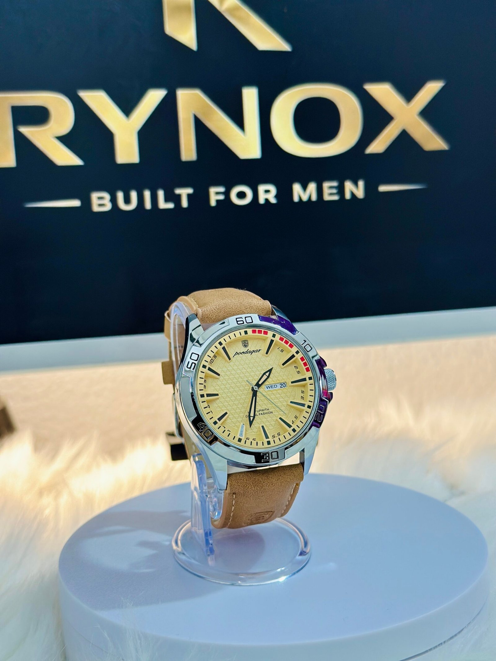 IMG_0018.JPG Poedagar Sporty Beige Dial Leather Strap Watch